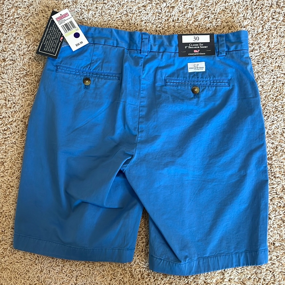 NWT Men’s Vineyard Vines shorts. Color is Bimini Blue. Size 30 waist.